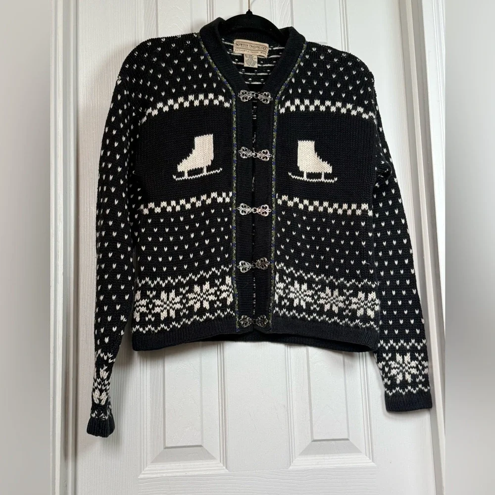VTG Grandpacore Newton Trdng Co Sweater skater ornate front closure blk & white - Picture 1 of 6